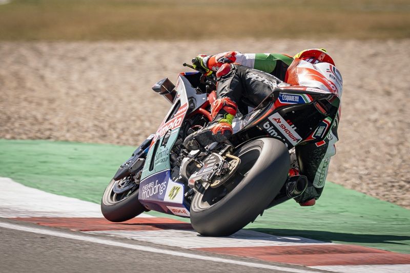 hi 07 Donington WorldSBK 2025 Saturday Bassani 3TK4845 004