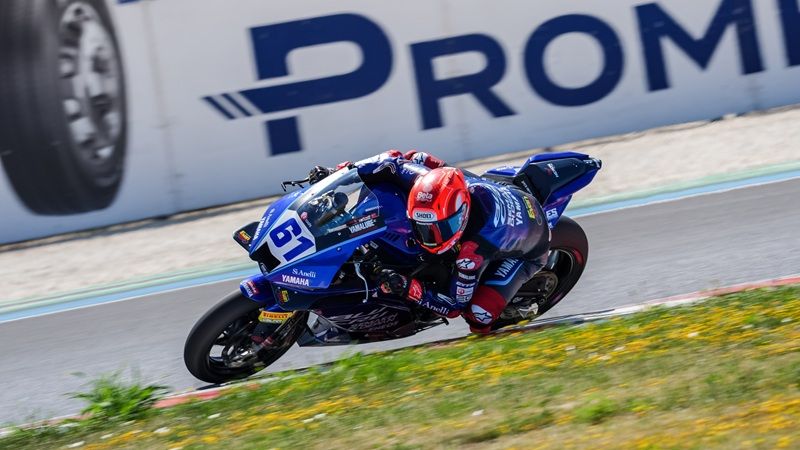 51171 R8 JDR WSBK ACTION