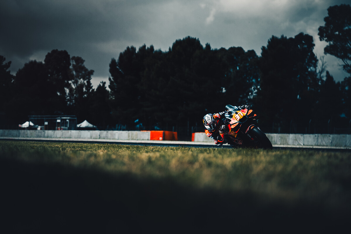 752369 Pedro Acosta Red Bull KTM MotoGP RC16 Circuit de Barcelona Catalunya ESP 18 05 2026 6 MotoGP IRTA Test 2026 Barcelona ESP 