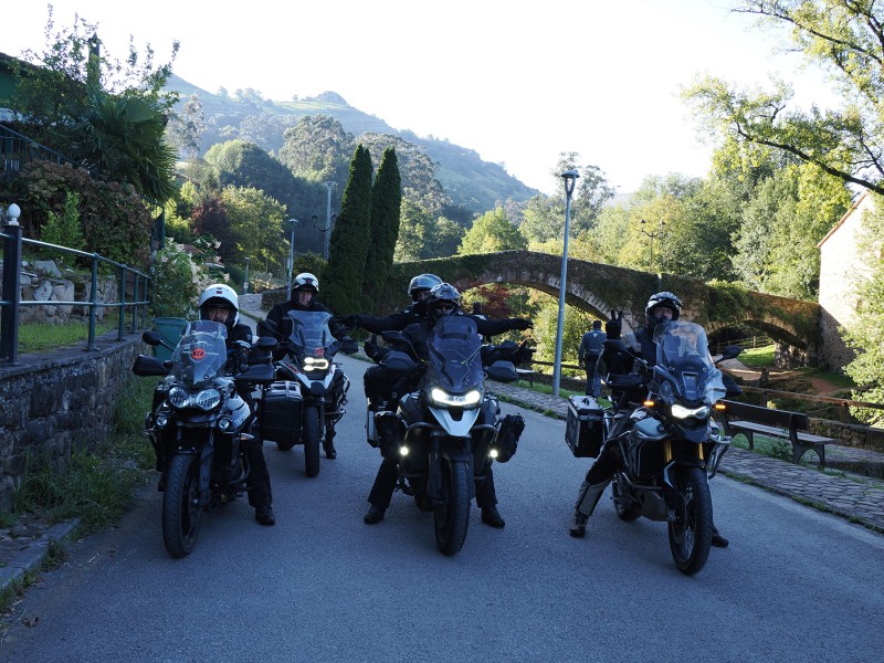 NDP TRIUMPH C2 26 INSCRIPCIONES 012