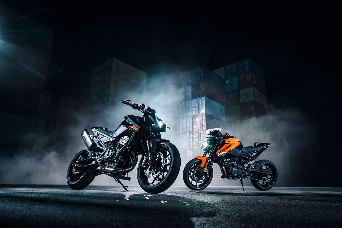 MY27 KTM 790 DUKE 3