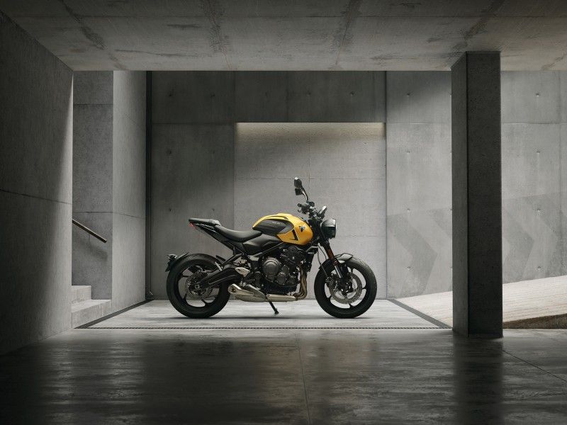 NDP TRIUMPH TRIDENT660 52