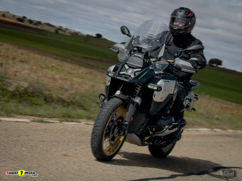 BMW 1300GS Adv 103