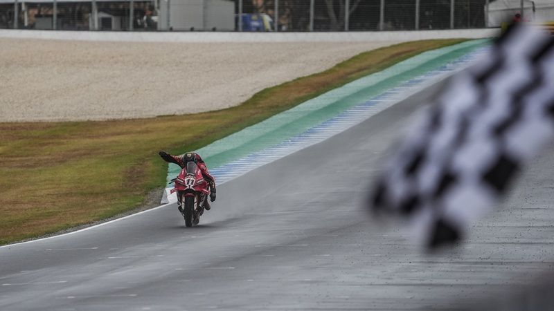 35344 JDR R01 2026 Action