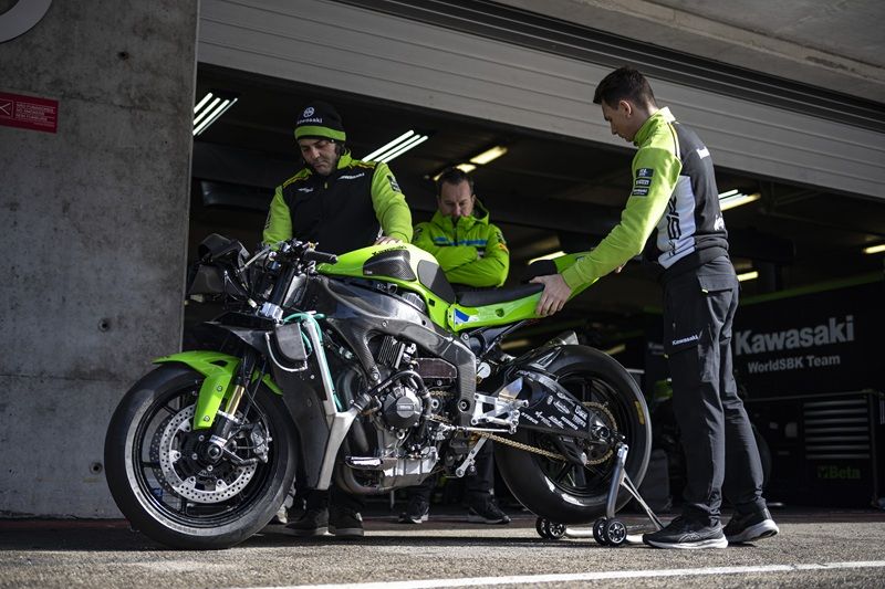 hi 00 Test Portimao WorldSSP 2026 Tuesday Aegerter G72 1269 001