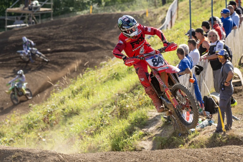 Herlings CzechRepublic HondaRacing shotbybavo DSC 0524 large