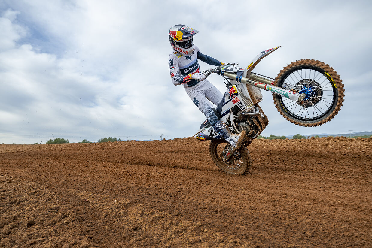 02 Liam Everts Nestaan Husqvarna FC250 MX2 2026 3