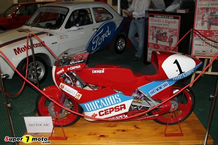 Retro-Auto-Moto-Valencia-6