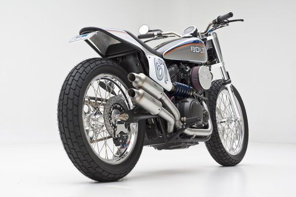 XV950PalhegyiDessign02