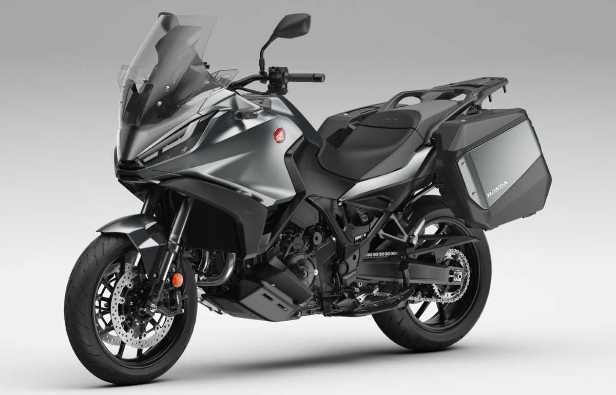 HONDA NT1100 2022 TRES CUARTOS L