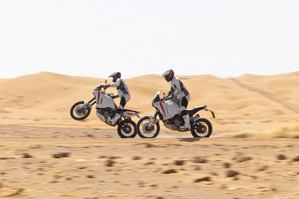 MY22 Ducati Desert X 212 OK UC356519 High