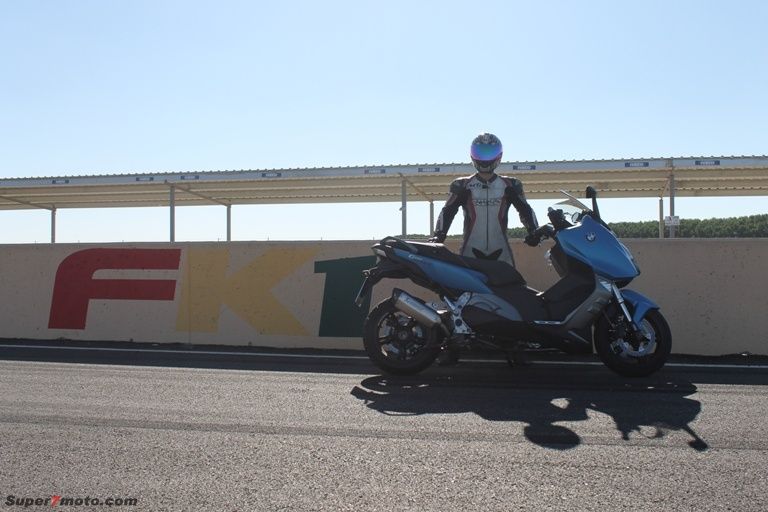 sergio posando c 600 sport