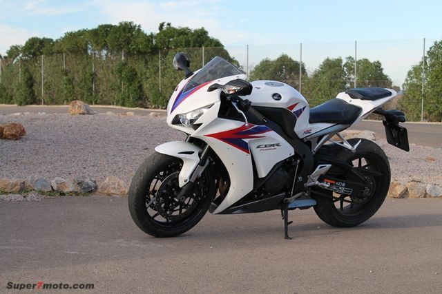 CBR1000RR2012 Est 12
