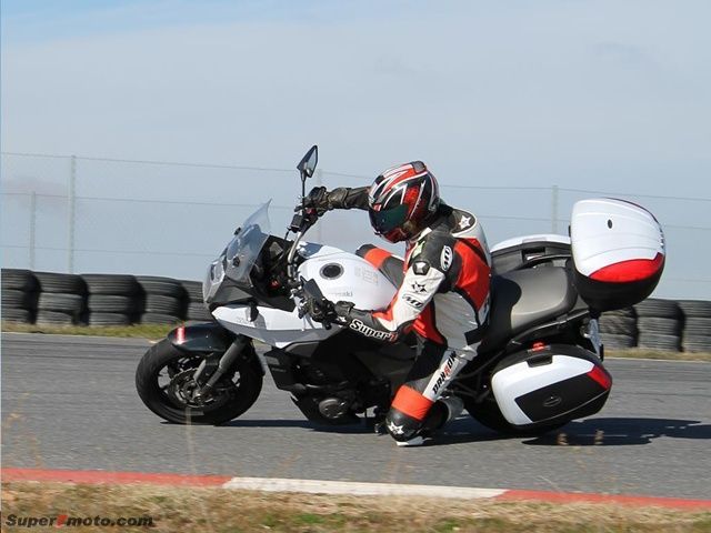 Versys1000 accion 006