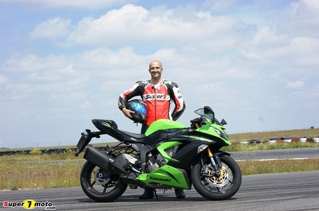 Kawasaki ZX636148