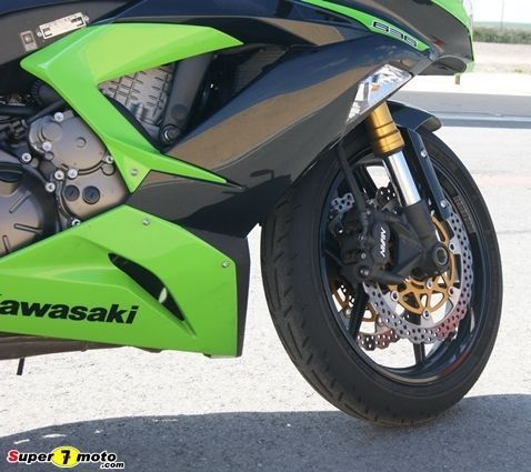 Kawasaki ZX636155