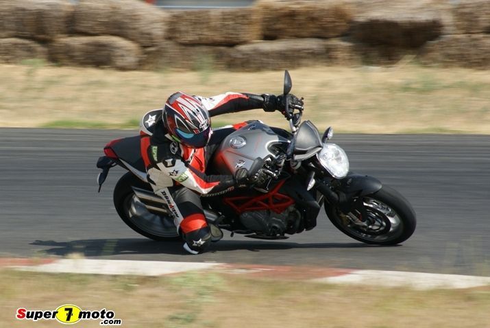 Guzzi Norge Super7DSC01359