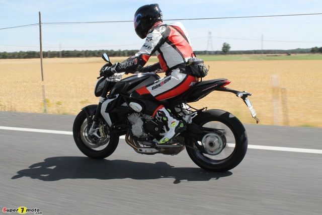 Brutale675Acc 087
