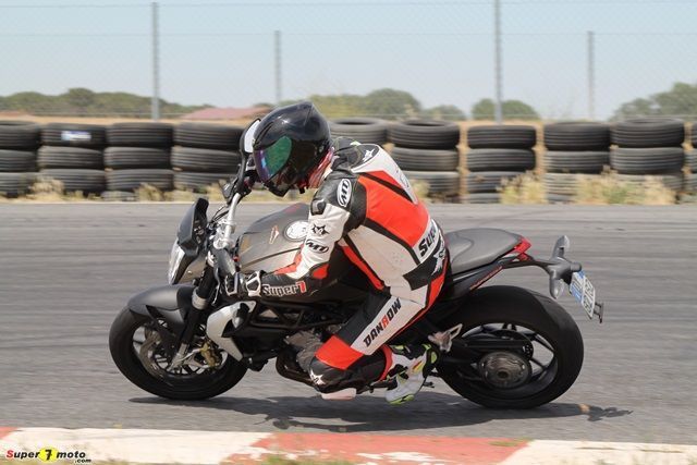 Brutale675Acc 131