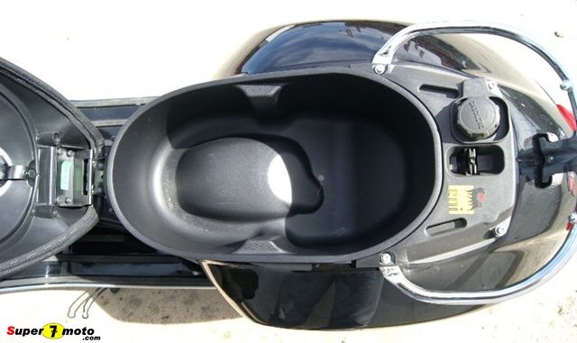 Vespa300 07