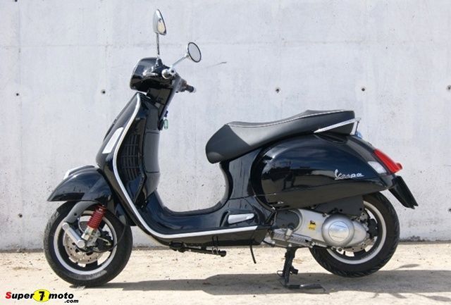 Vespa300 10