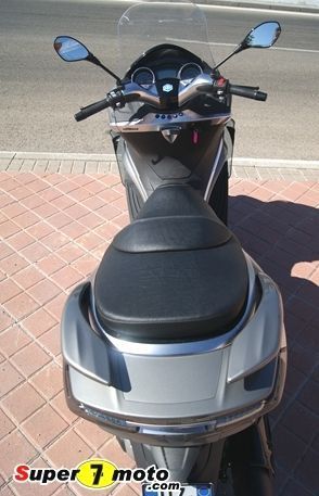 Piaggio X-10 350 750DSC01544