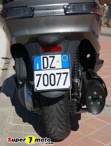 Piaggio X-10 350 750DSC01556