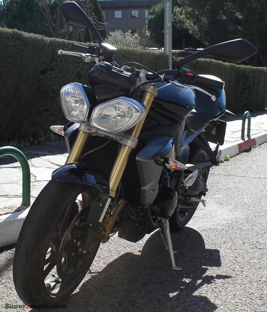 StreetTriple 15