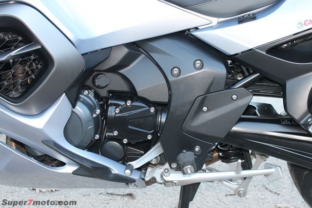 triumph trophy028