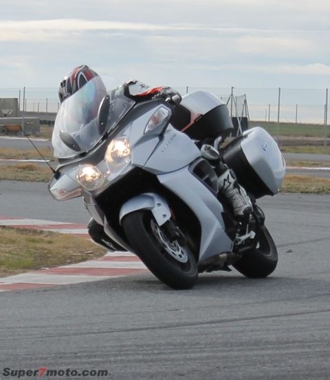 triumph trophy137
