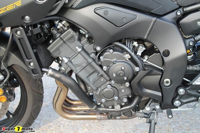 FZ8S 020