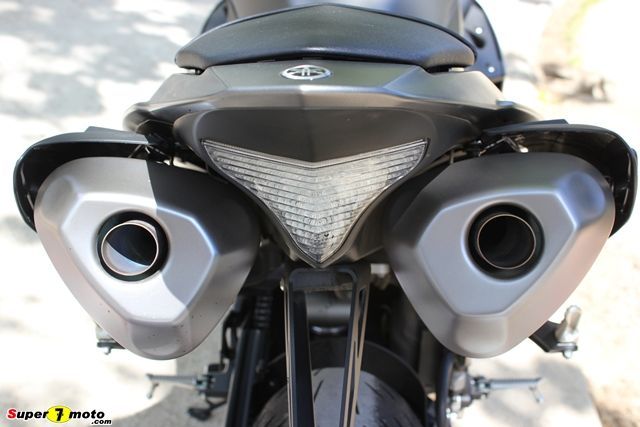yamaha r1 11