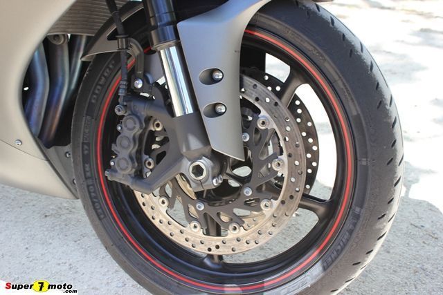 yamaha r1 14
