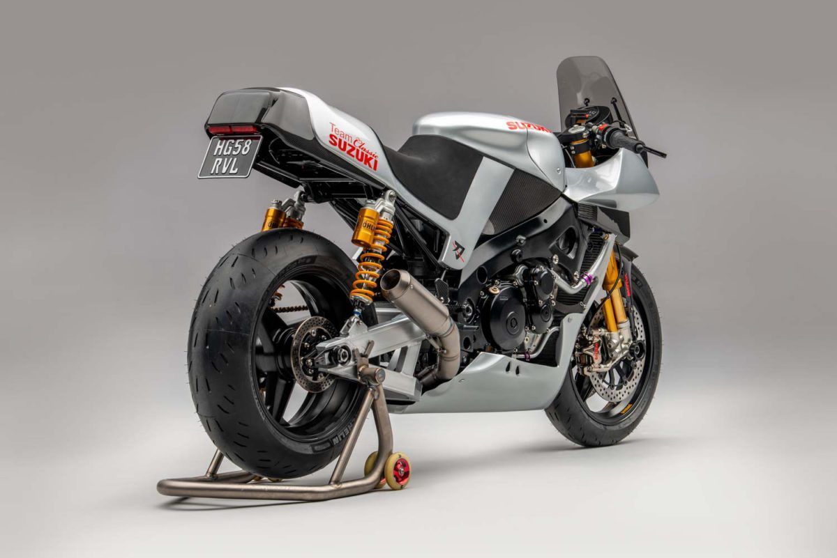 suzuki katana gsx r1000 team classic suzuki 11 1200x801