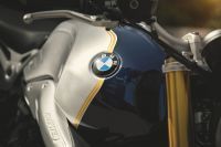 P90268408_highRes_bmw-r-ninet-special-