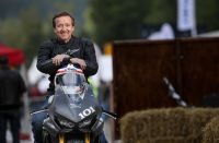 113395_Honda_at_Glemseck_101_with_special_guest_Freddie_Spencer_on_the_CBR1000RR