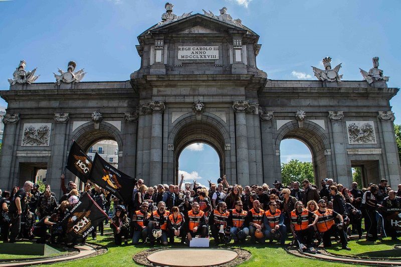 Desfile Harley Davidson KM0 4