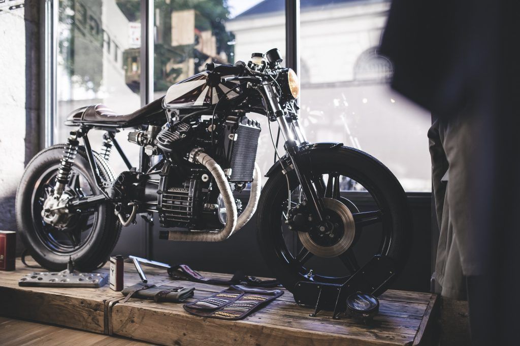 Atelier 1937 Atelier 1937 garage custom kustom CX 500 CX 500 cafe racer préparation motorcycle moto grenoble 20 1024x682