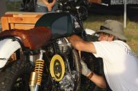 Ndp_ROYAL_ENFIELD_motorbeach_03-06