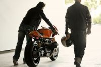 Sam-Christmas-BMW-IMG_2476