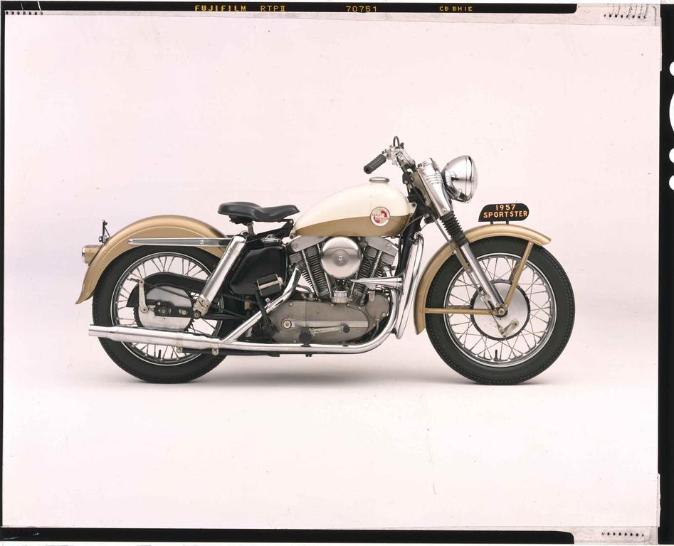 Harley Davidson Sportster 1
