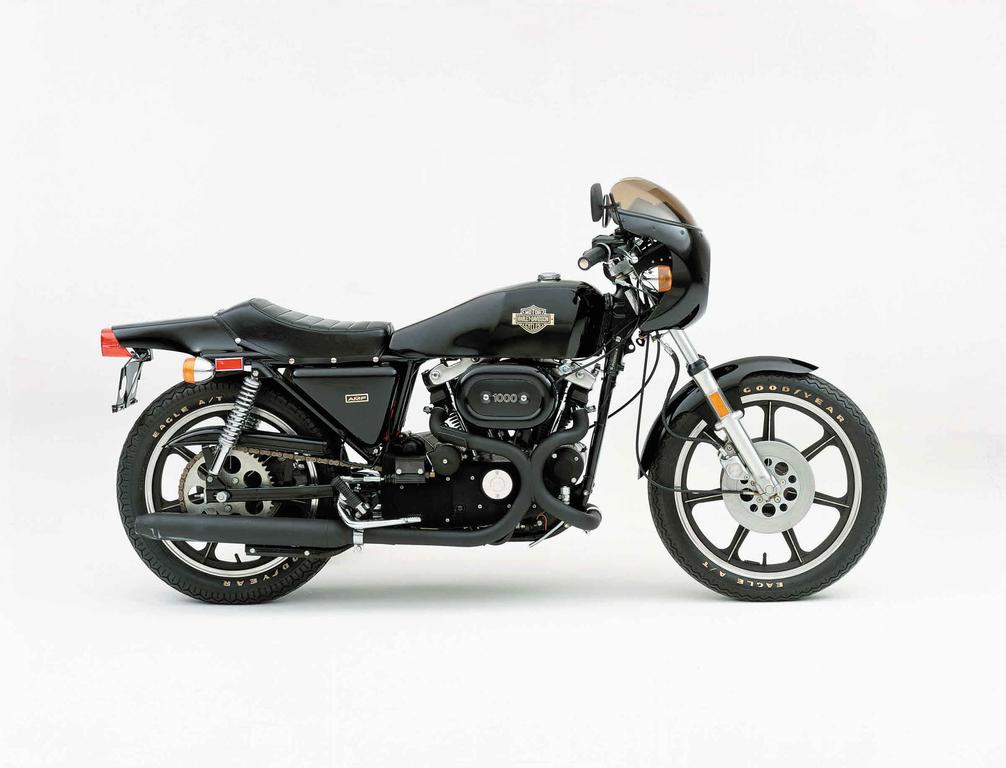 Harley Davidson Sportster 2