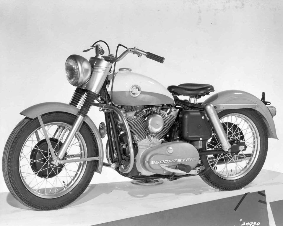 Harley Davidson Sportster 3