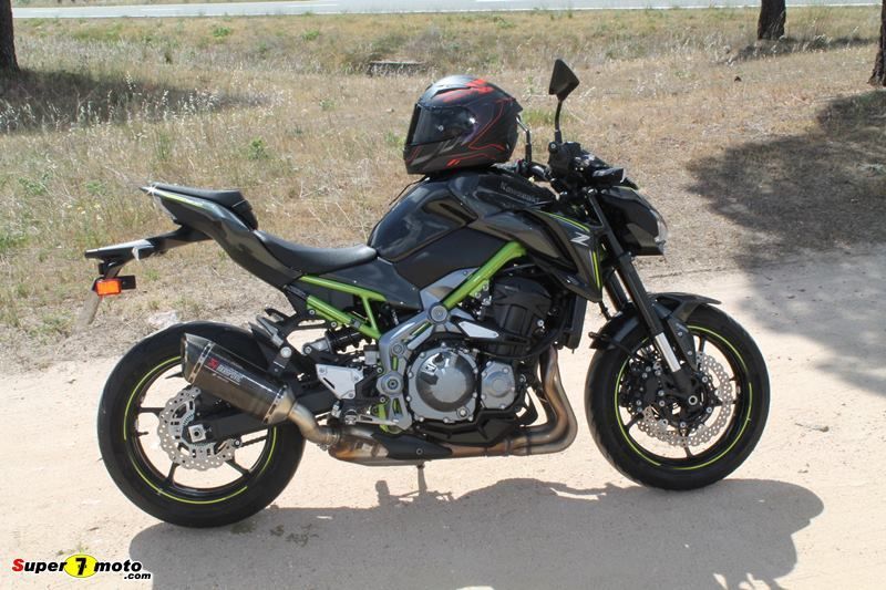 KawasakiZ900 18