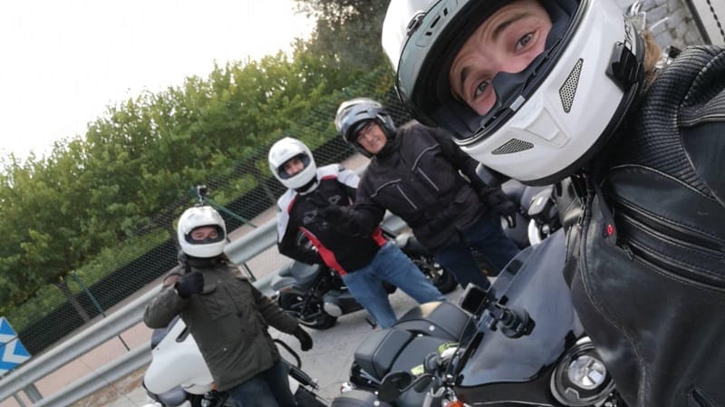 Dani Clos y Harley Davidson 2