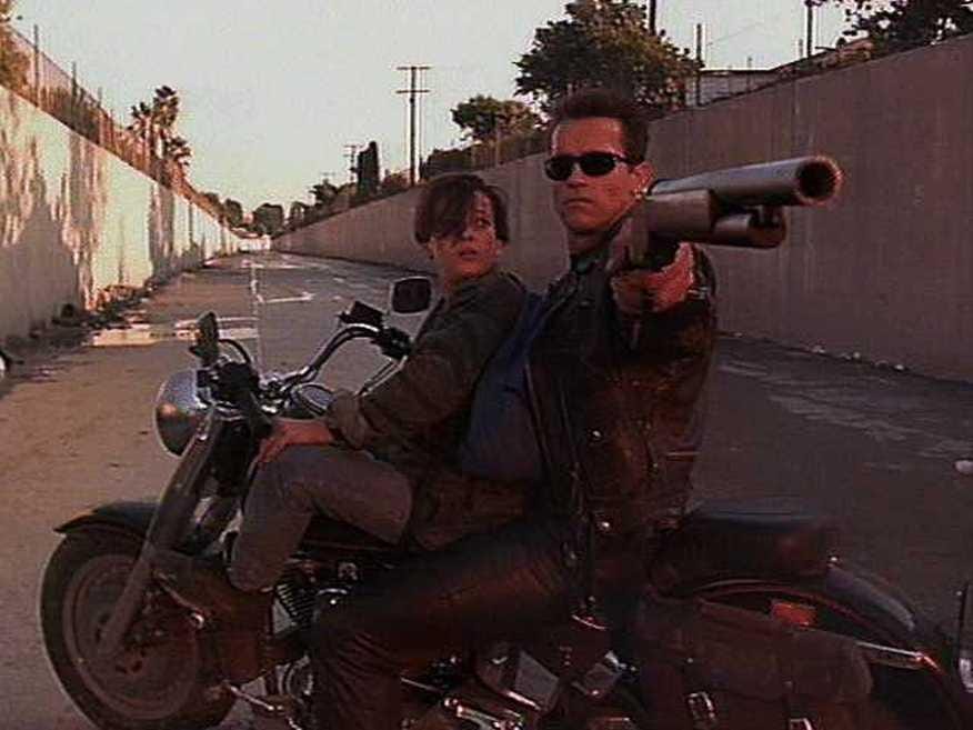 438279 terminator 2 harley fat boy