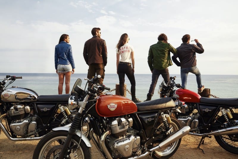 Interceptor 650 accion 5