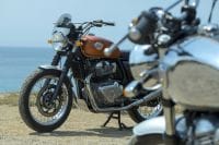Interceptor_650_accion_3