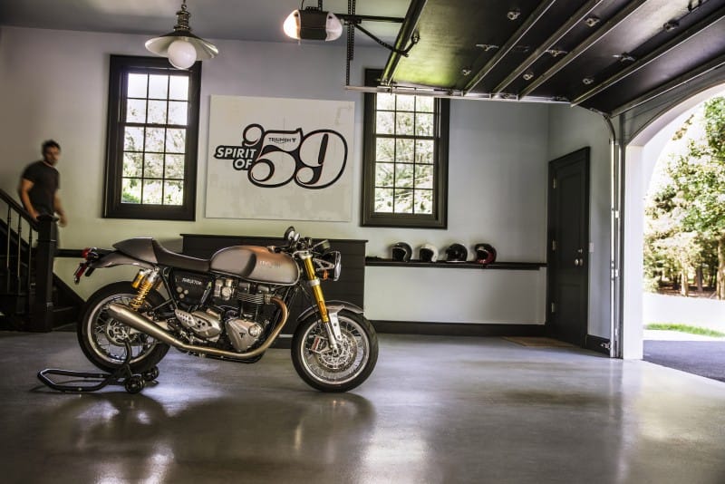 Thruxton So59 2