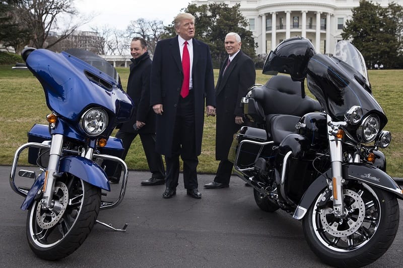 trumpharleyTraslado